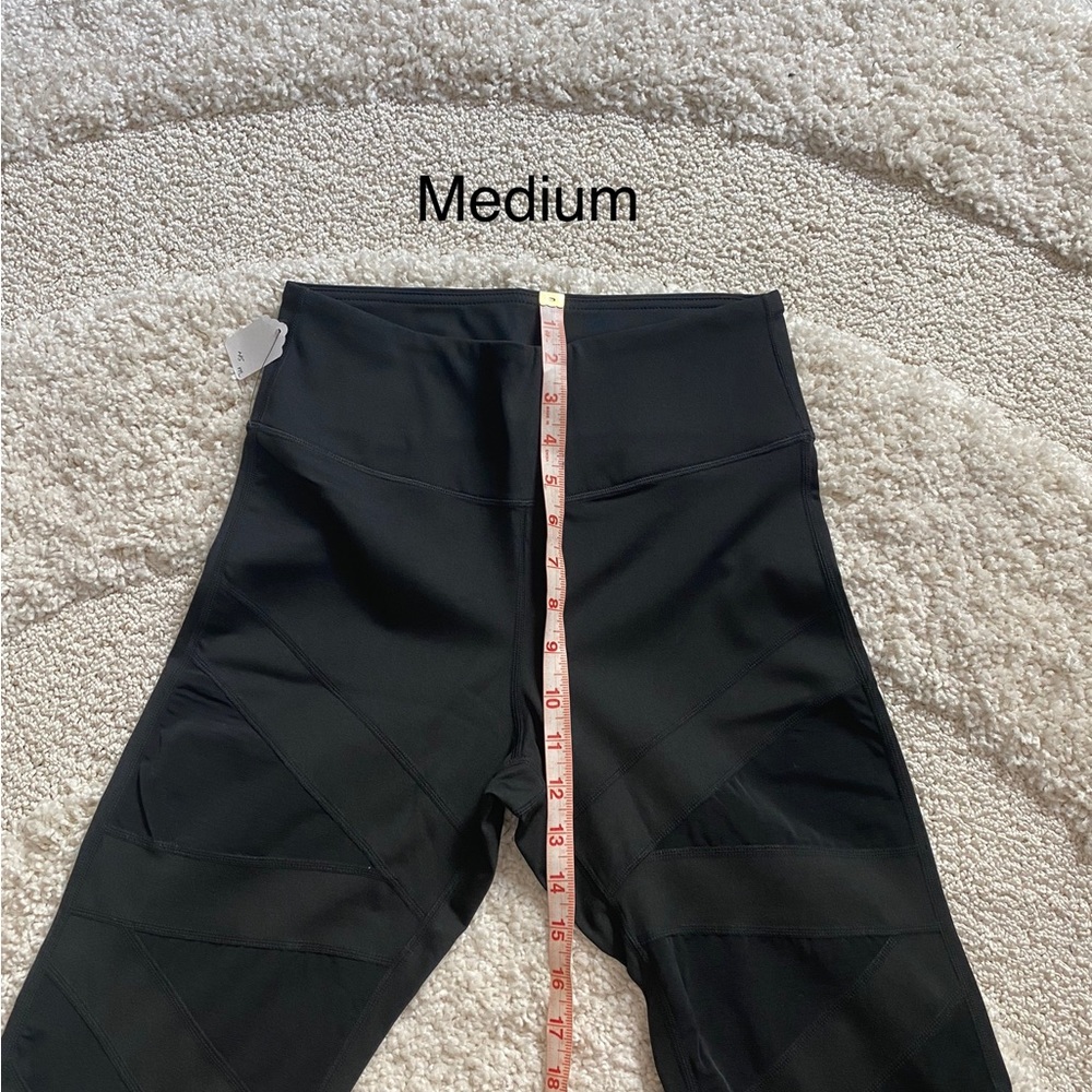 Black leggings fitness small and medium NWT - Picture 7 of 7